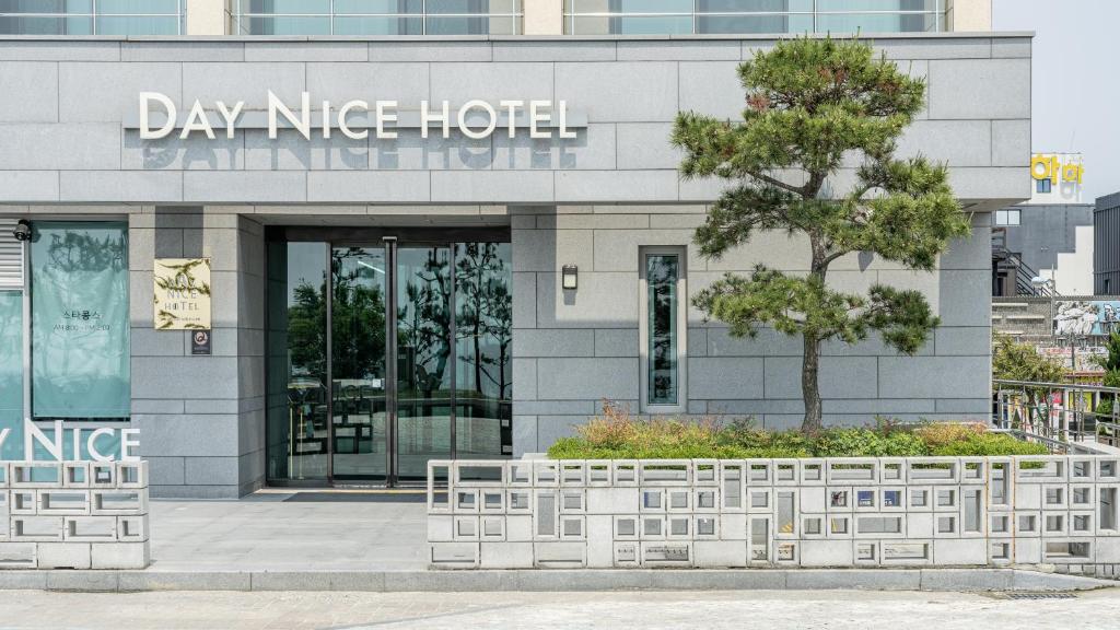 Fotografie z fotogalerie ubytování Daynice hotel v destinaci Porjong