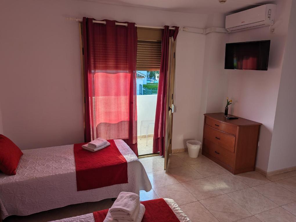 Hotel Matalascañas - Triple Room With Terrace