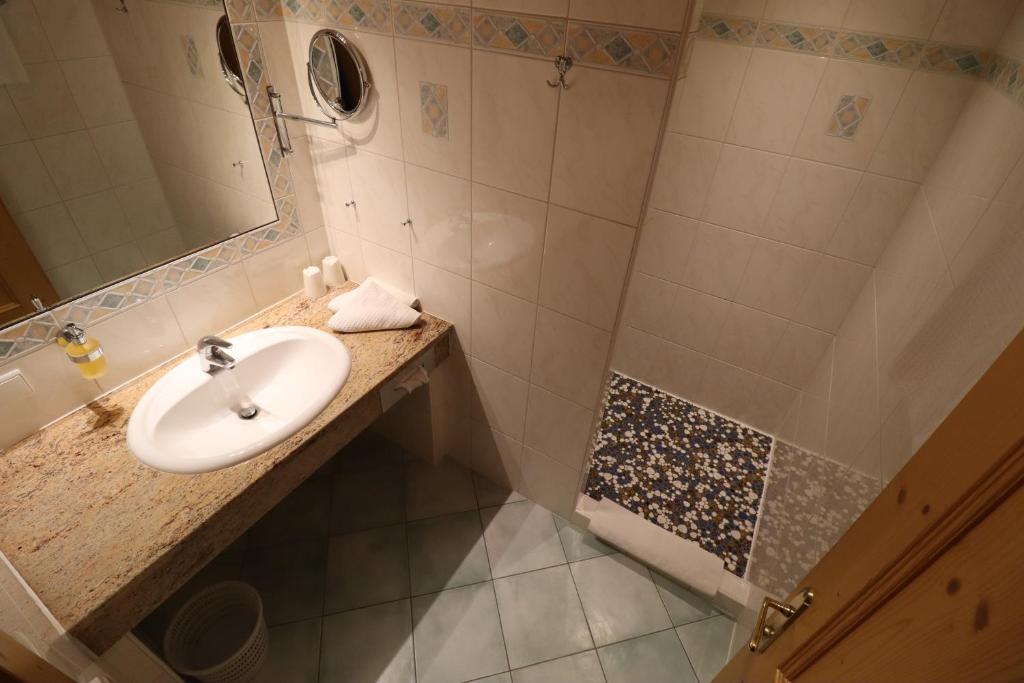 Ferienhotel Fuchs - 9