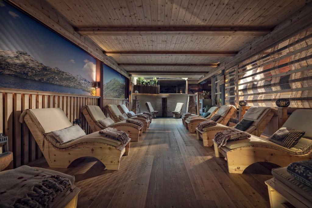 Posezení v ubytování Hotel Alte Mühle 4 Stelle