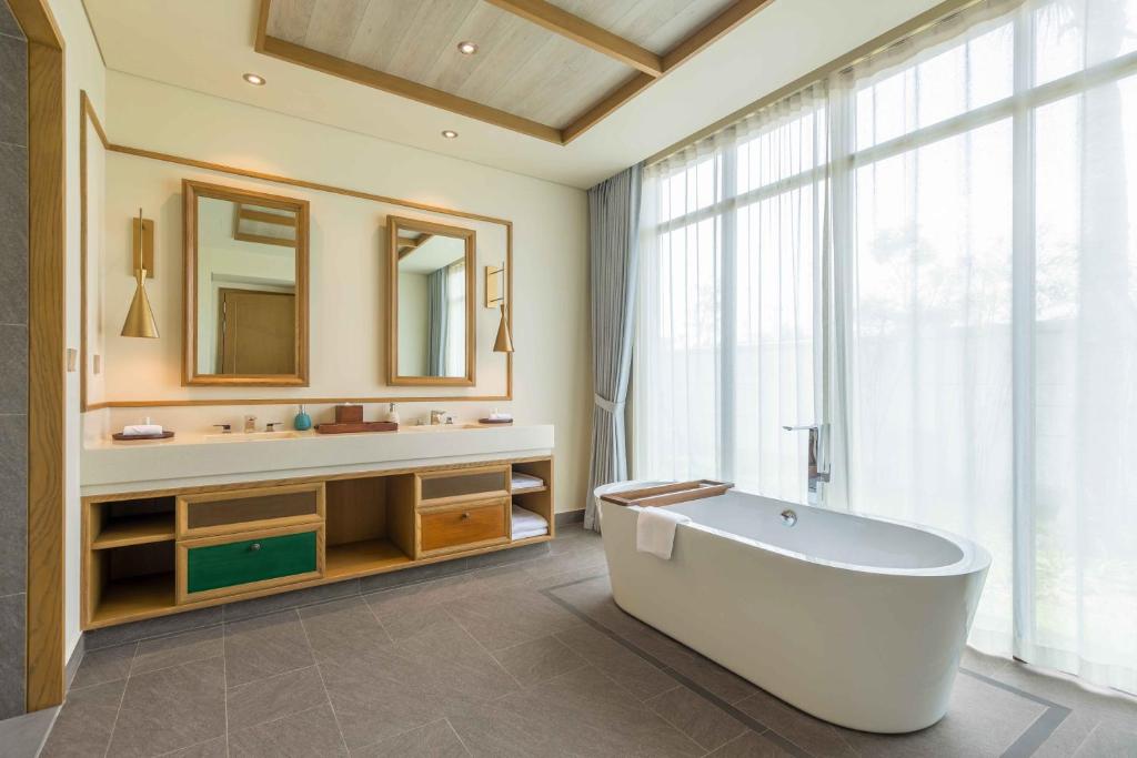 Koupelna v ubytování Fusion Resort and Villas Da Nang