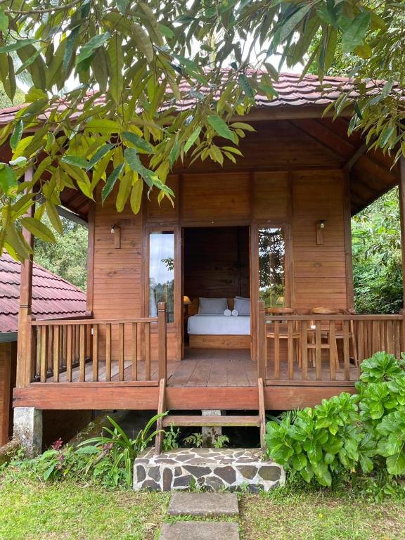 Zahrada ubytování Uma d'Nyuh Homestay