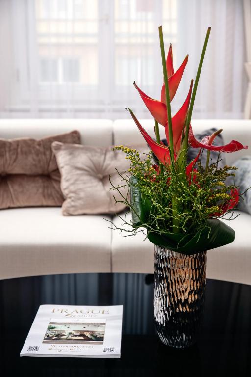 Revolucni Apartments Old Town - 11