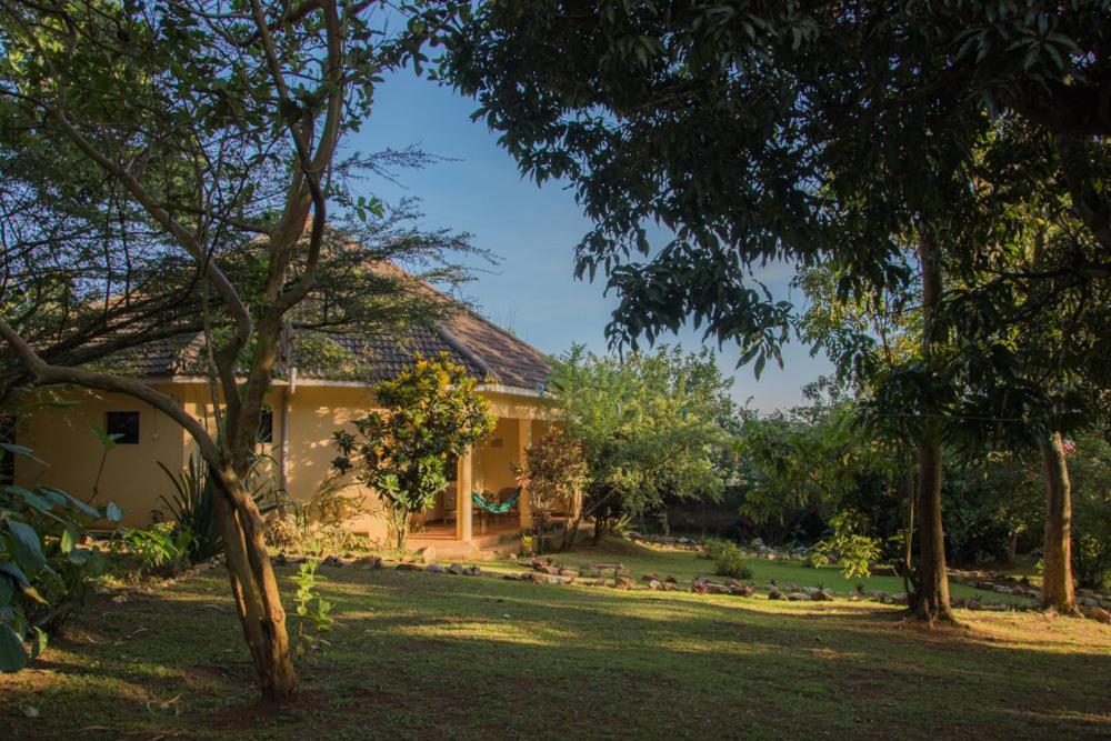 ViaVia Entebbe - Habitación Doble Con Vista Al Jardín