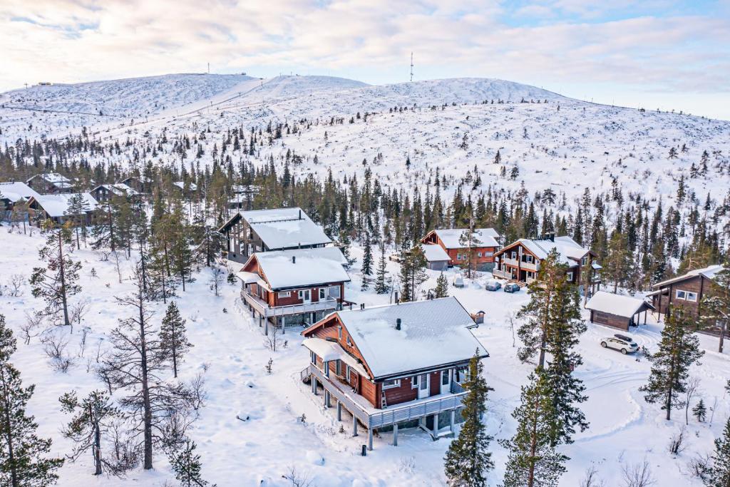Levillas Kinnastie 33 Villas зимой