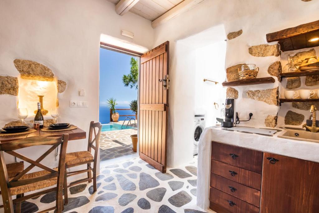 Fotografie z fotogalerie ubytování Aegean View Villa v destinaci Karpathos