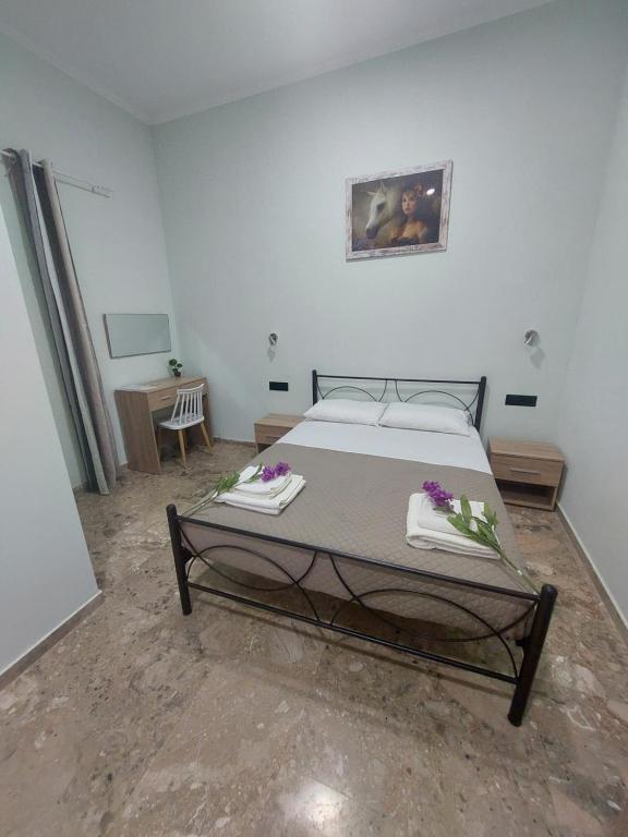 En eller flere senge i et værelse på Maria's sala