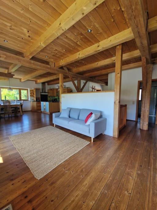 Posezení v ubytování Wohnung mit Garten