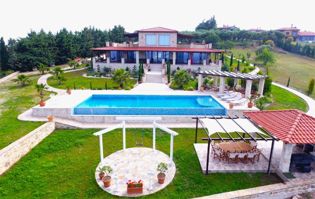 Bazén v ubytování Villa Aurelia nebo v jeho okolí