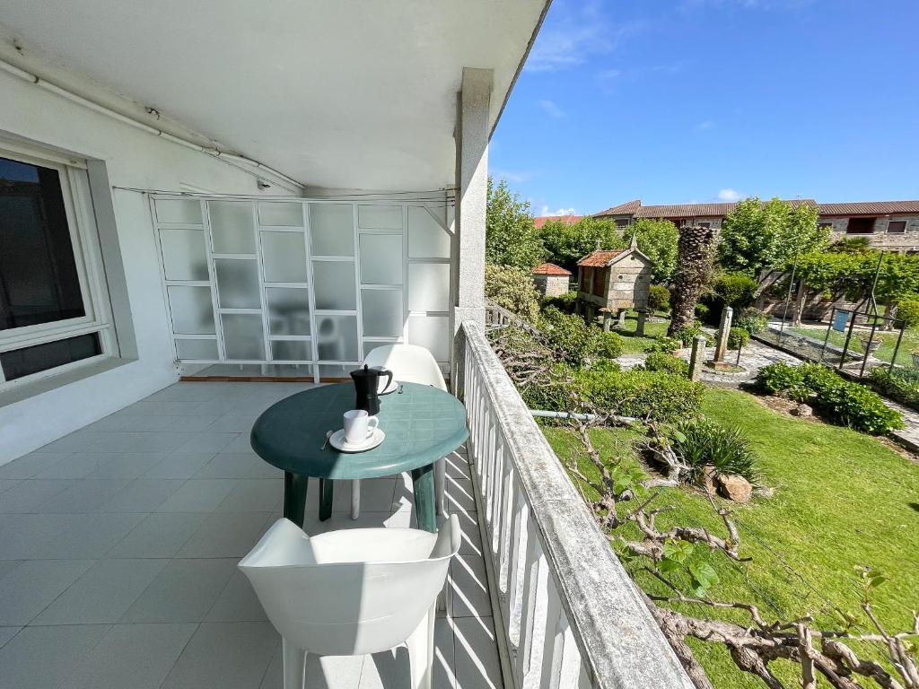 Apartamentos Revo Salinas 3000