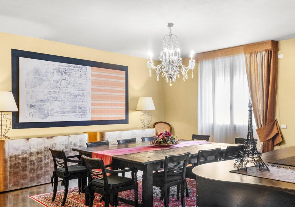 Istumisnurk majutusasutuses Bohemian Suite spacious and central Loft