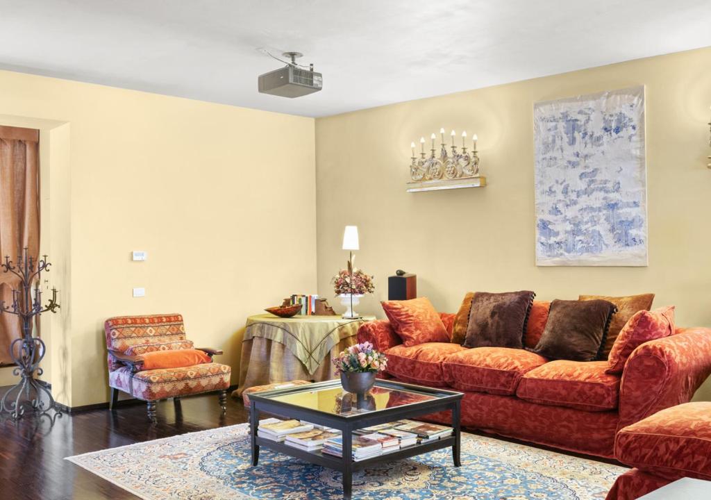 Istumisnurk majutusasutuses Bohemian Suite spacious and central Loft