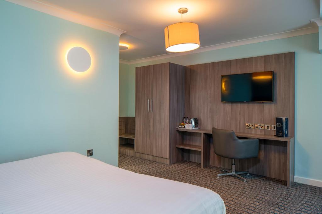 London Chigwell Prince Regent Hotel, BW Signature Collection - Resim 9