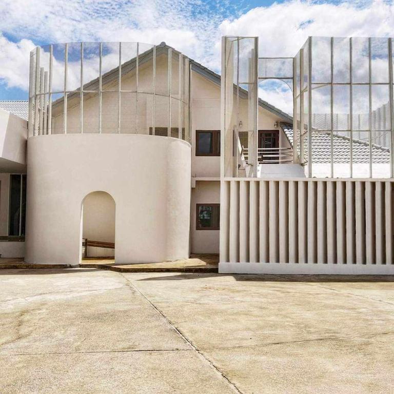 Goldenland Hotel Chiangrai - Resim 5