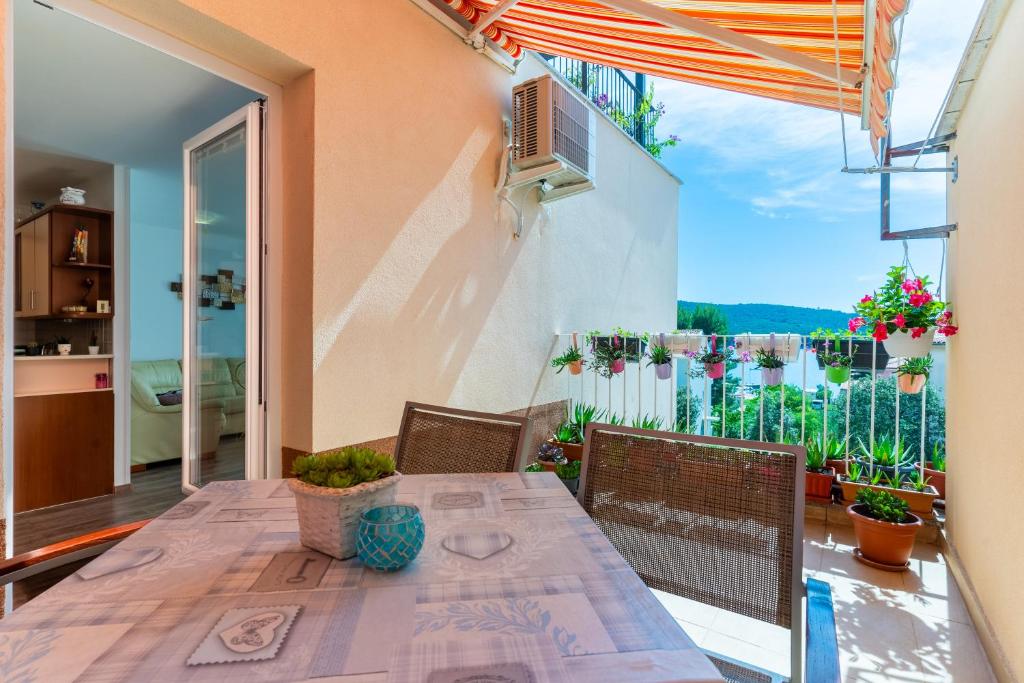 Balkón nebo terasa v ubytování Apartman Laura