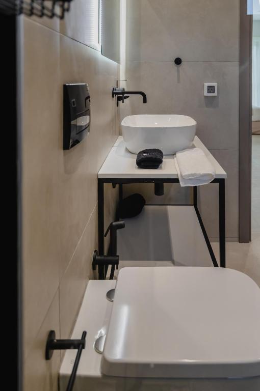 ELA FIVE RESIDENCES - 公寓