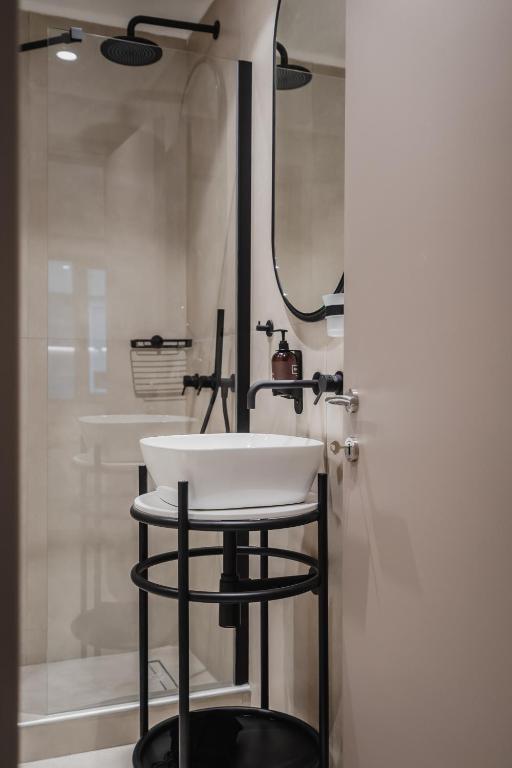 ELA FIVE RESIDENCES - 公寓