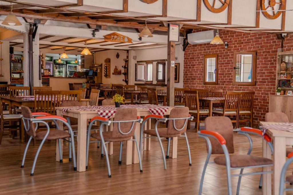 Restaurant with brick wall