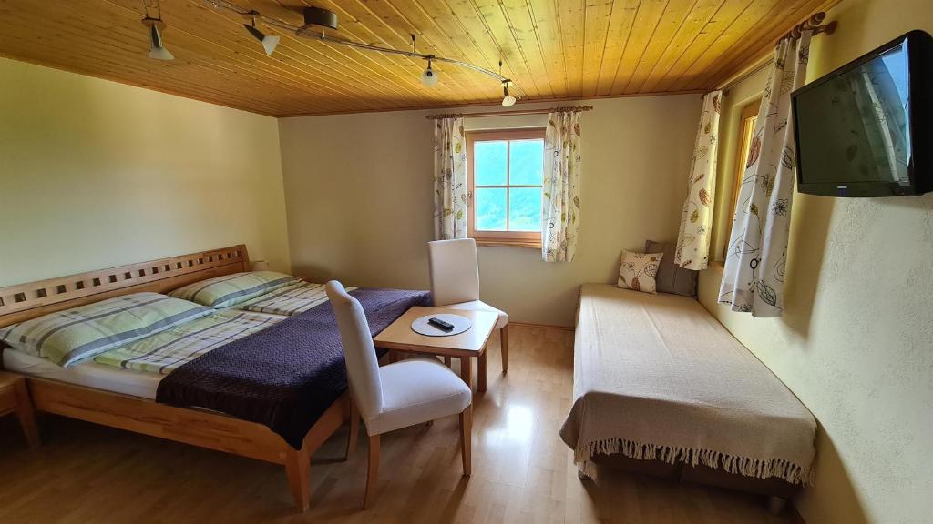 TV a/nebo společenská místnost v ubytování Waldherrhof