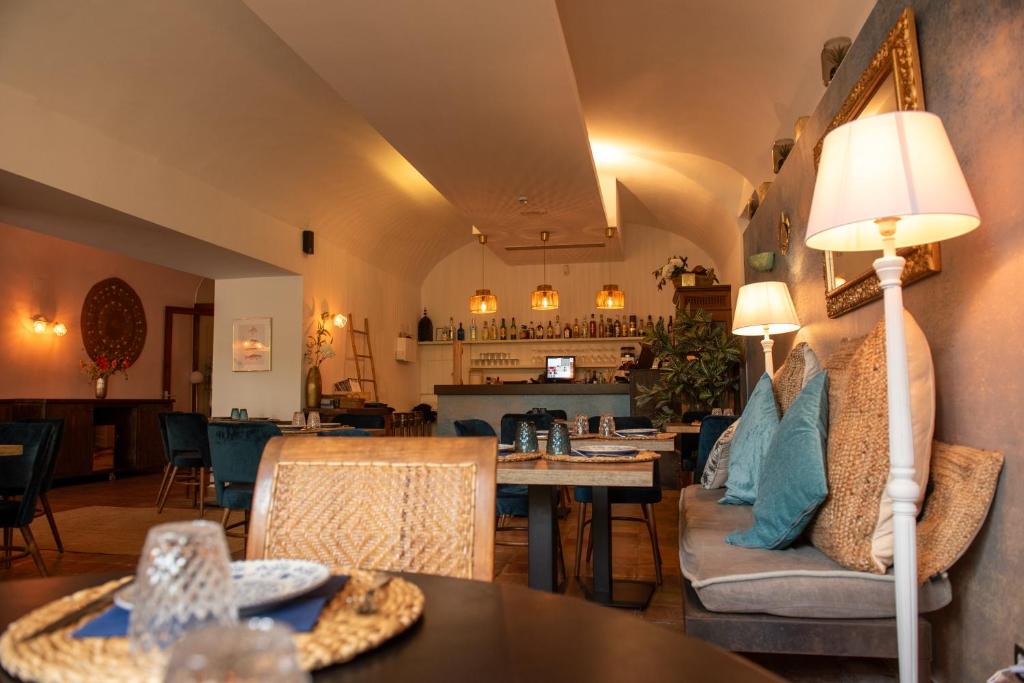 Posezení v ubytování Hotel Convent de Begur