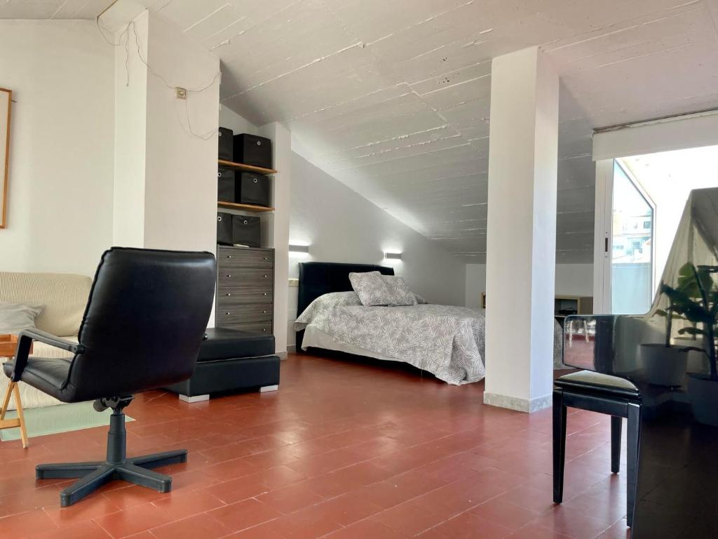 Posteľ alebo postele v izbe v ubytovaní Apartamentos Port Marina