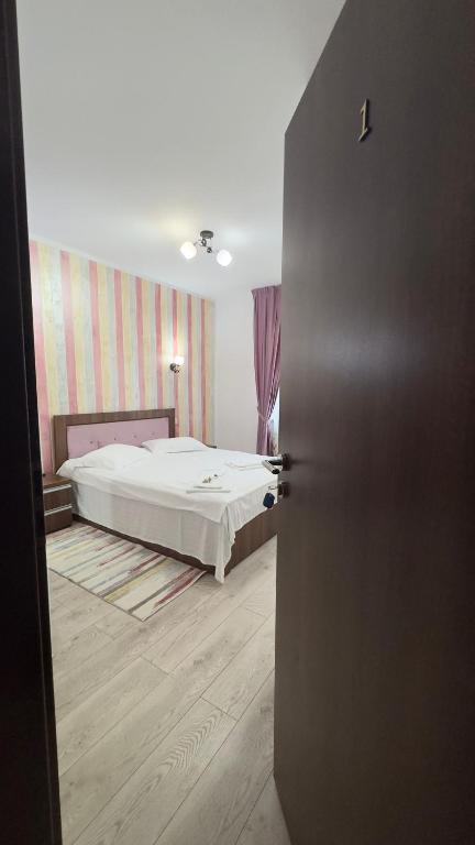 Carpathian Newstar - Deluxe Double Or Twin Room