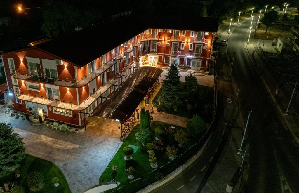 an overhead view of a building at night at Vila Diamond in Saturn