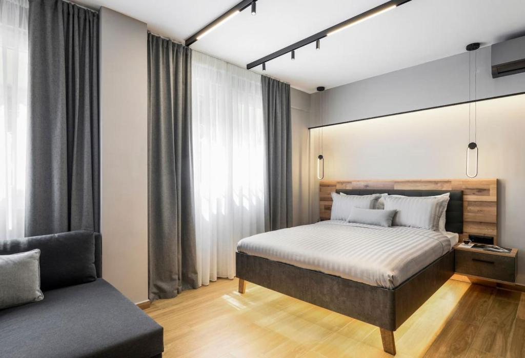 Aristotelian Virtues - Enkrateia - 17