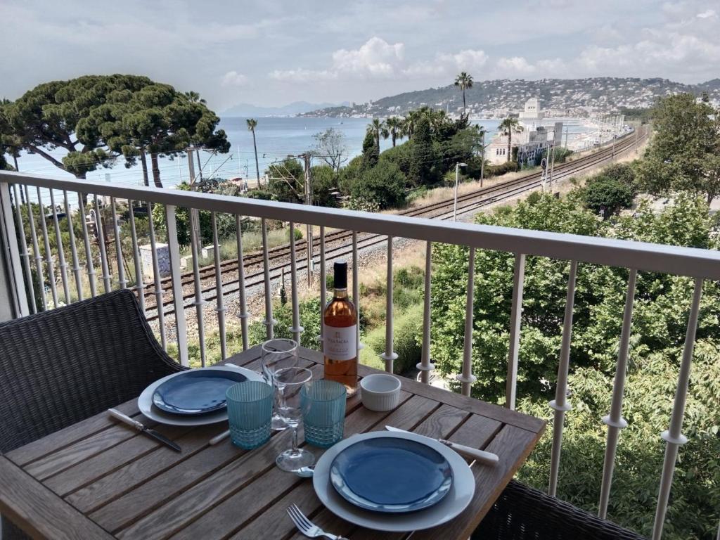 Photo de la galerie de l'établissement STUDIO Sainte Marguerite, à Antibes