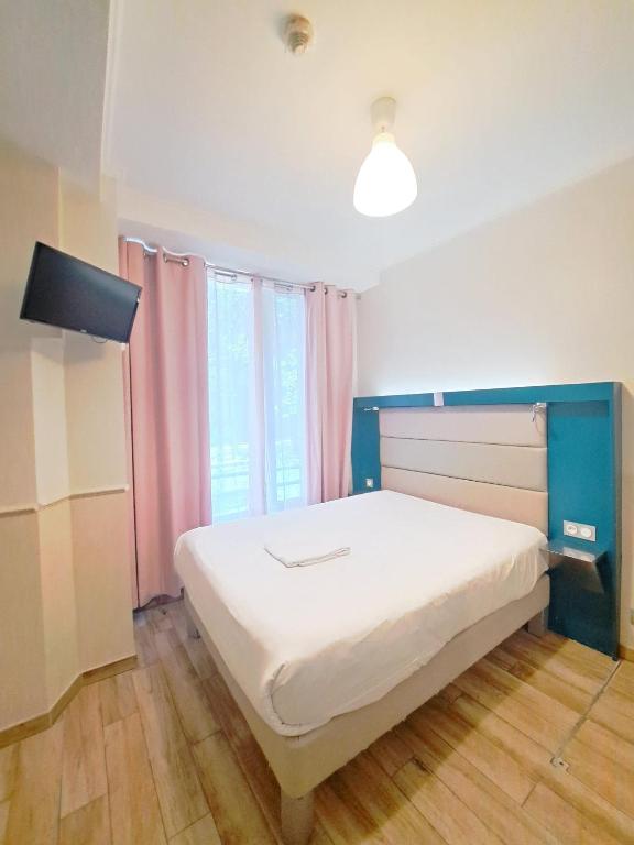 District Republique - Resim 9