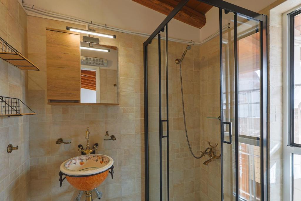 Koupelna v ubytování Stenaki - Apartments in Aegina Town