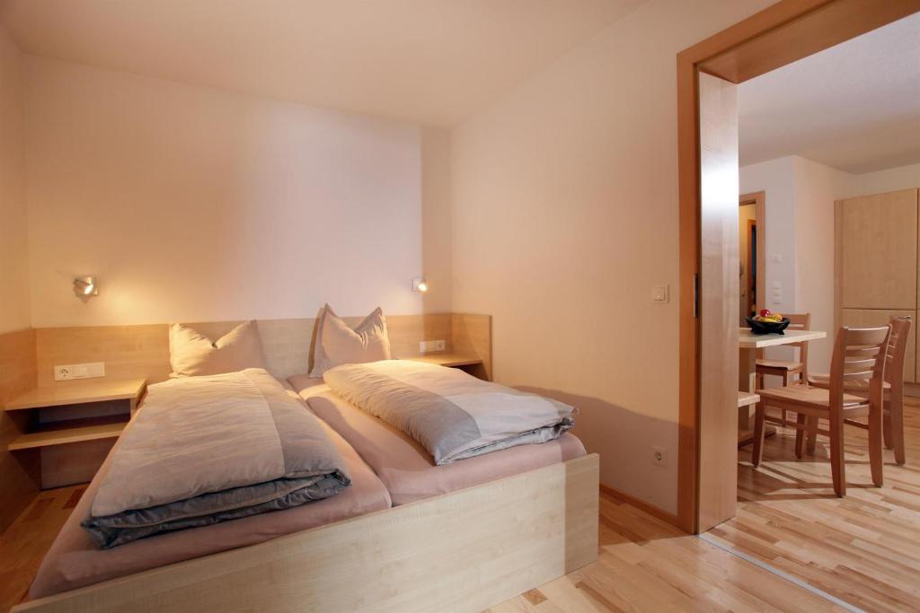 Posteľ alebo postele v izbe v ubytovaní Appartement Dorfblick Top 1