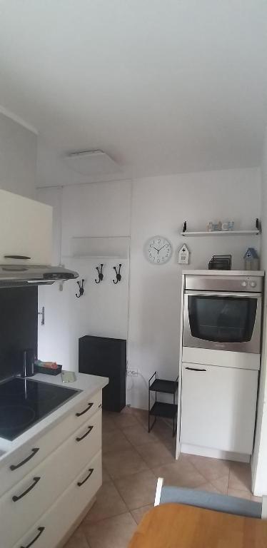 Kuchyň nebo kuchyňský kout v ubytování AP SEMEDELA