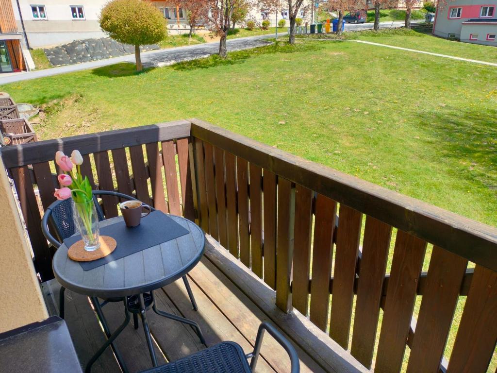 Balkón nebo terasa v ubytování Apartmán ÁJA - Lipno nad Vltavou