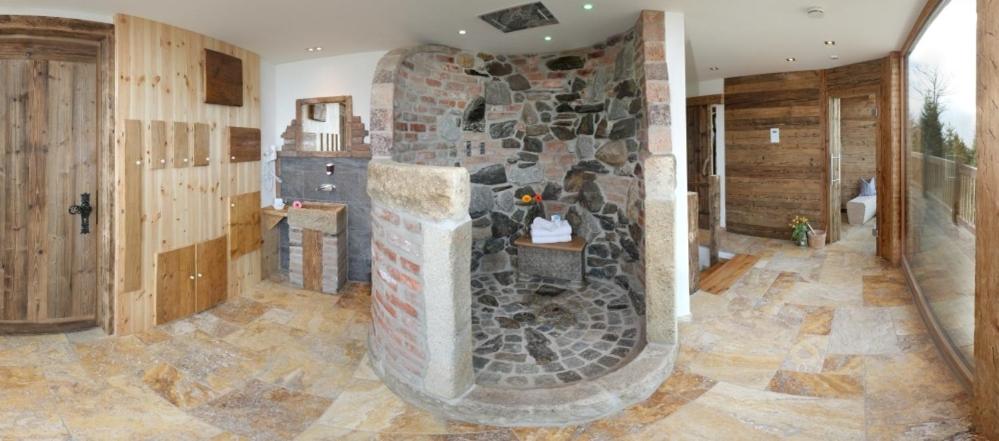 Schönblick Hohenbogen - Suite With Hot Tub