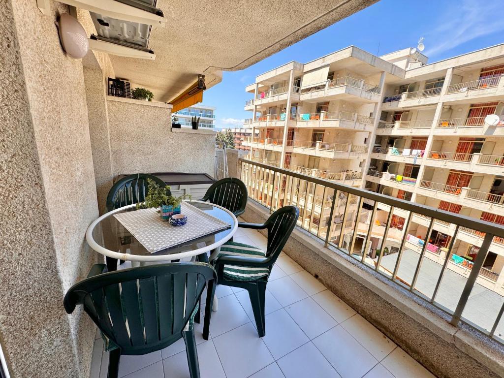 Kép Mediterranean Way - Atalaya szállásáról Salouban a galériában
