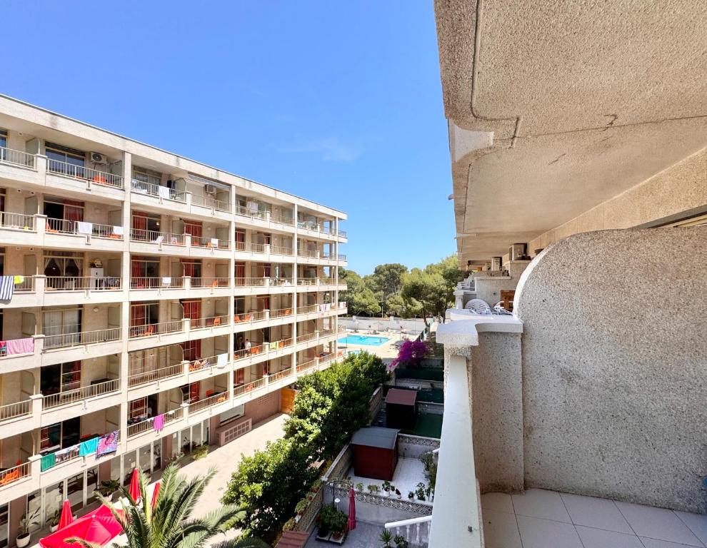 Kép Mediterranean Way - Atalaya szállásáról Salouban a galériában