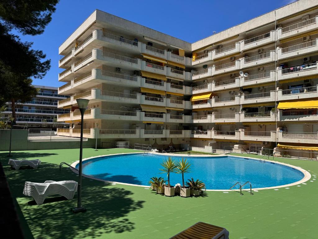 Kép Mediterranean Way - Atalaya szállásáról Salouban a galériában
