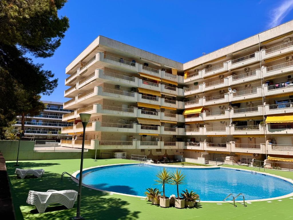 Kép Mediterranean Way - Atalaya szállásáról Salouban a galériában