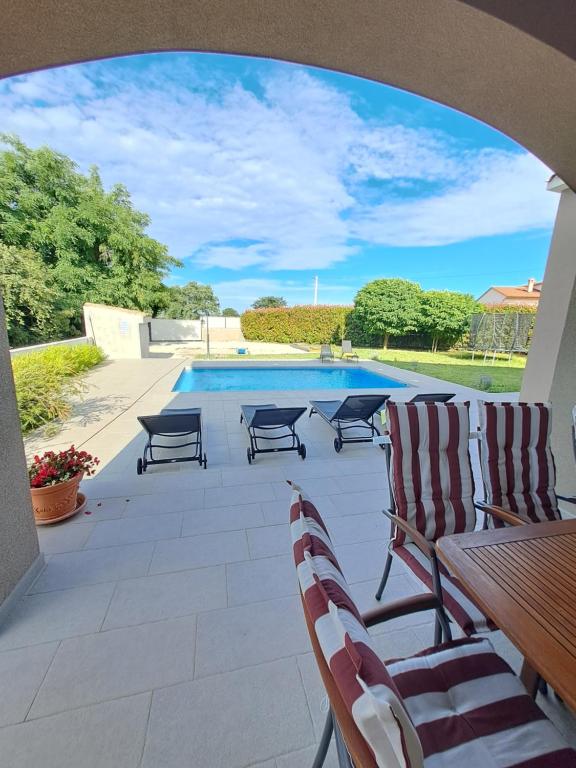 Apartment Dorina, Marčana (precios actualizados 2024)