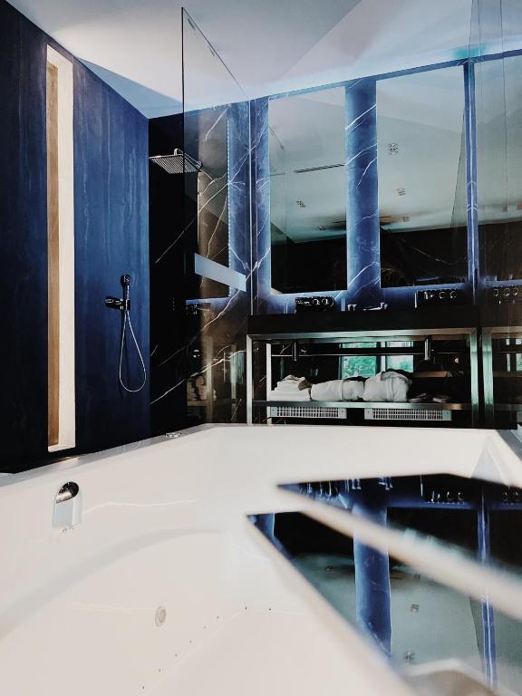 Hotel Kutuma - Resim 13