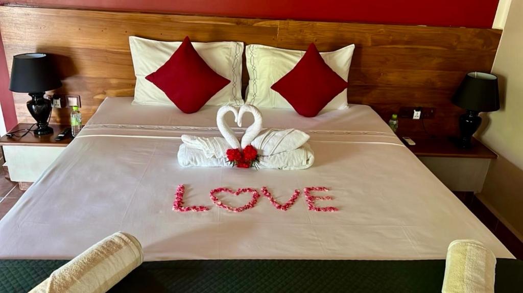 Gal Oya Lake Club - 15