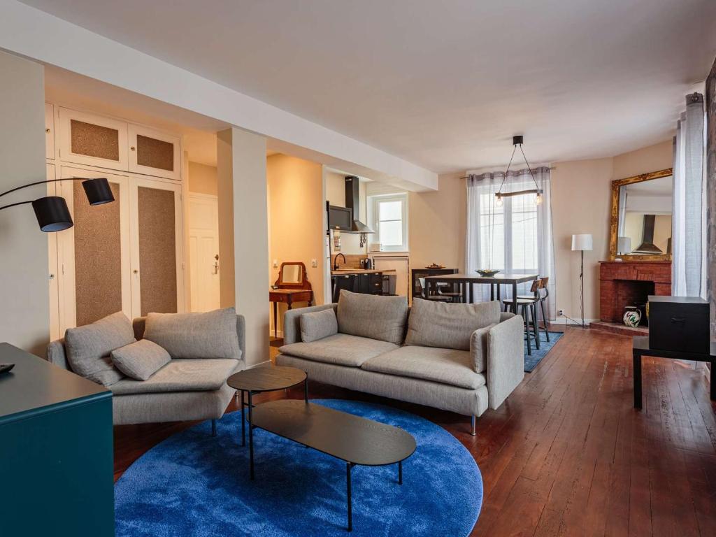 Χώρος καθιστικού στο Bel appartement moderne à 2 pas de la plage et rue piétonne, centre-ville, calme, WIFI inclus - FR-1-4-692