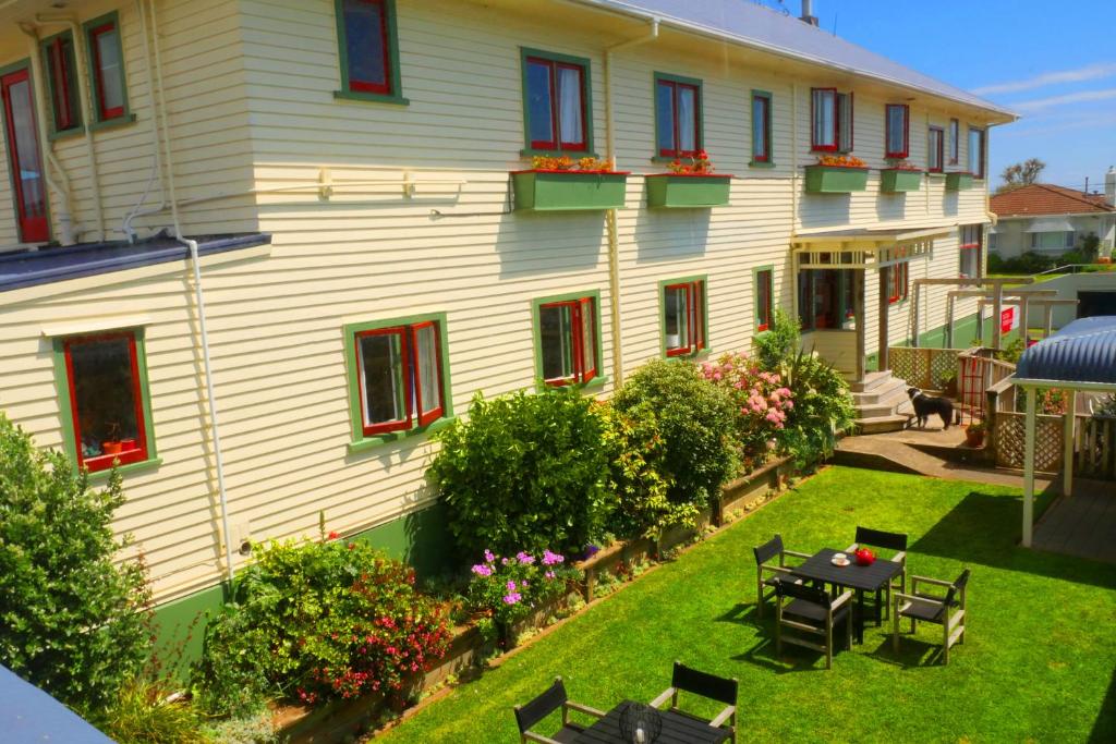 Ducks & Drakes Boutique Motel & Backpackers - Resim 4