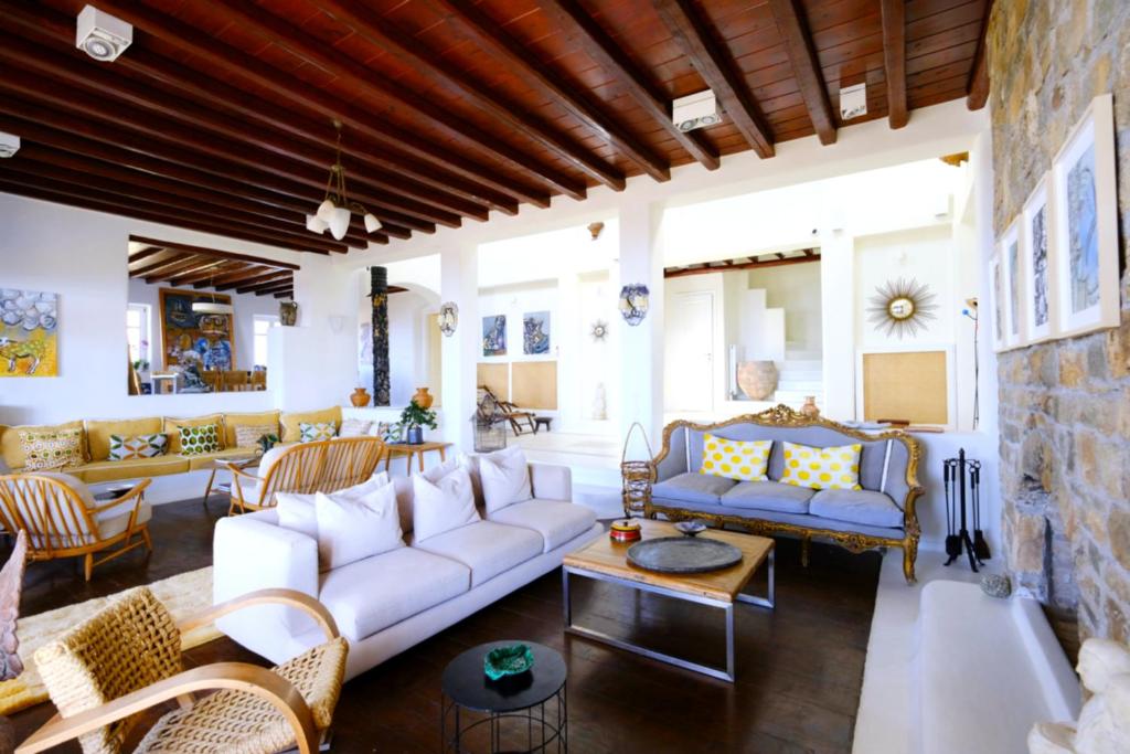 Posezení v ubytování VILLA NAUTILIA - Luxury Suites and Cottages