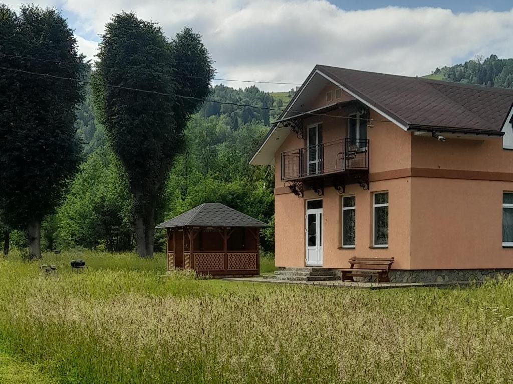 Peisaj natural din apropierea acestei case de vacanță