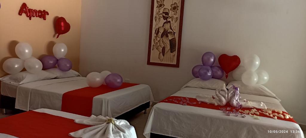 Hotel Inversiones Napoles - Family Room
