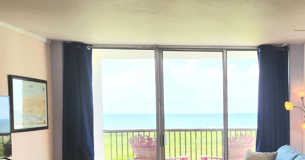 Islander East Condominiums photo