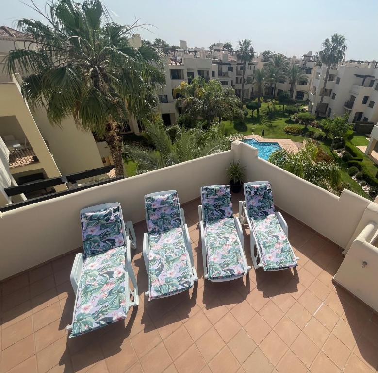 Bazén v ubytování Roda golf penthouse apartment - DCMG nebo v jeho okolí