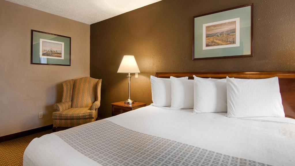 Best Western Smoky Mountain Inn - Habitación Con Cama Grande - No Fumadores